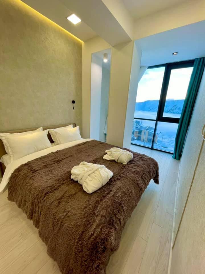 Winter House *